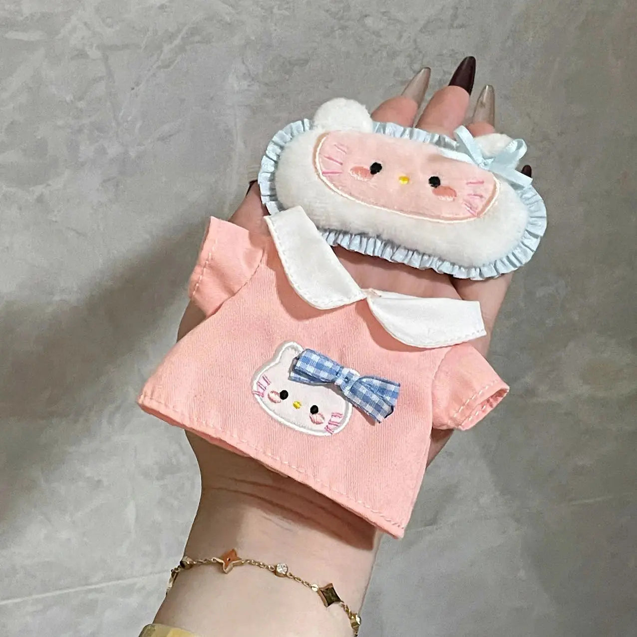 🎭 Labubu Vêtements V1 & V2 pour Figurines 17 cm – Costumes Festifs et Masques Mignons pour Célébrations Magiques SiriuS