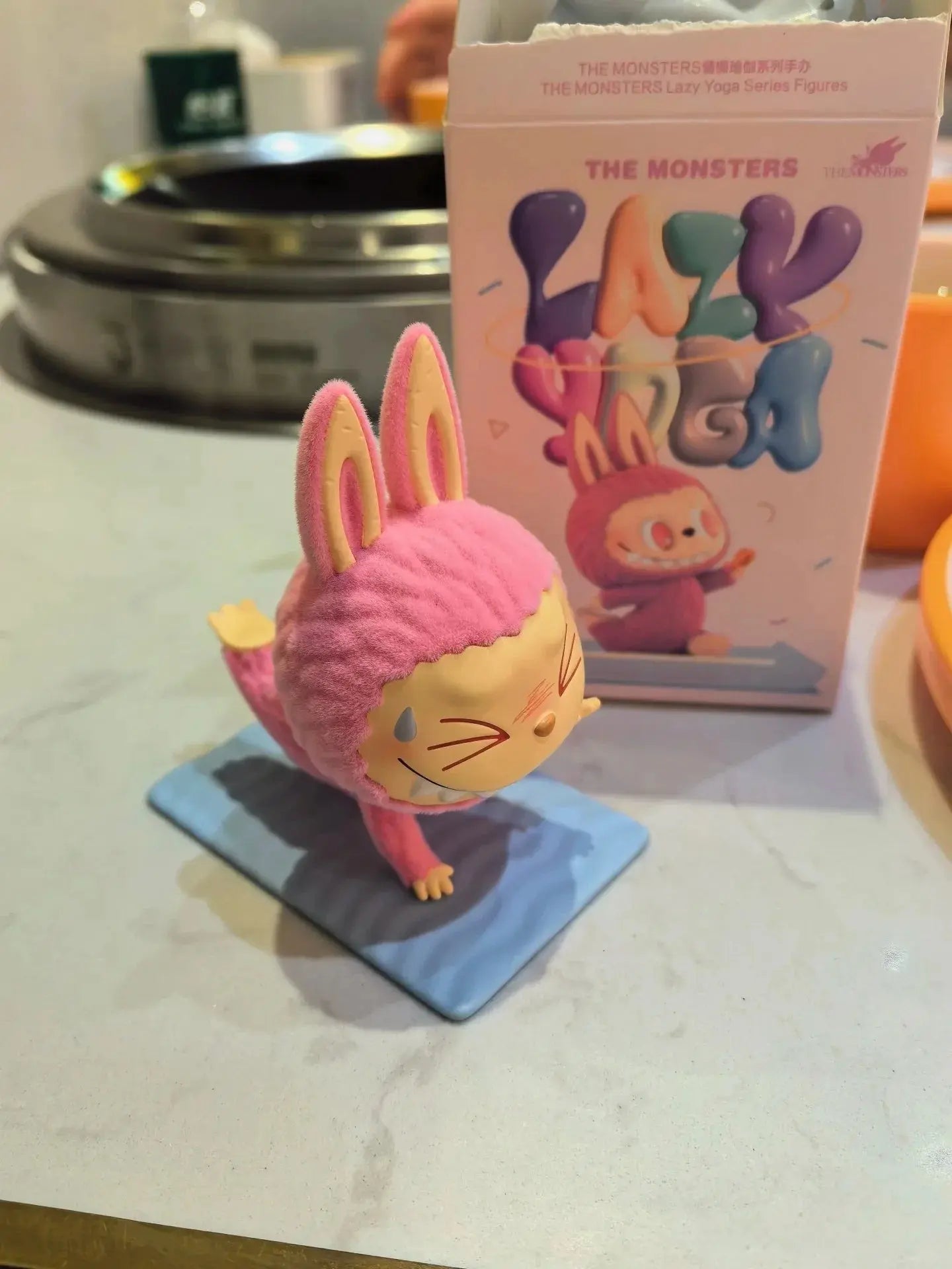 🧘 Figurine Labubu Lazy Yoga – Boîte Surprise Kawaii SiriuS