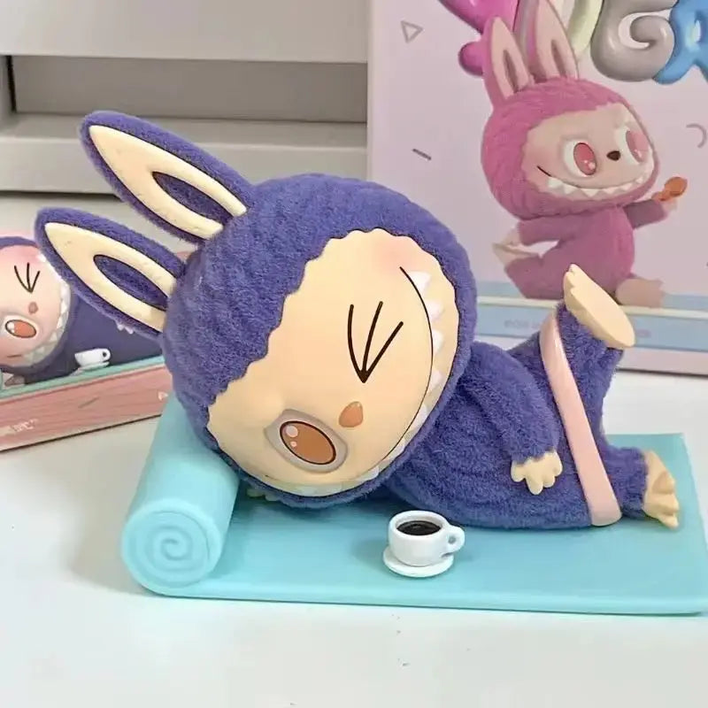 🧘 Figurine Labubu Lazy Yoga – Boîte Surprise Kawaii SiriuS