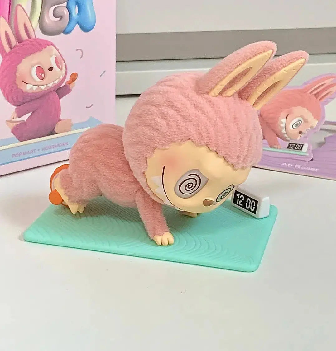 🧘 Figurine Labubu Lazy Yoga – Boîte Surprise Kawaii SiriuS