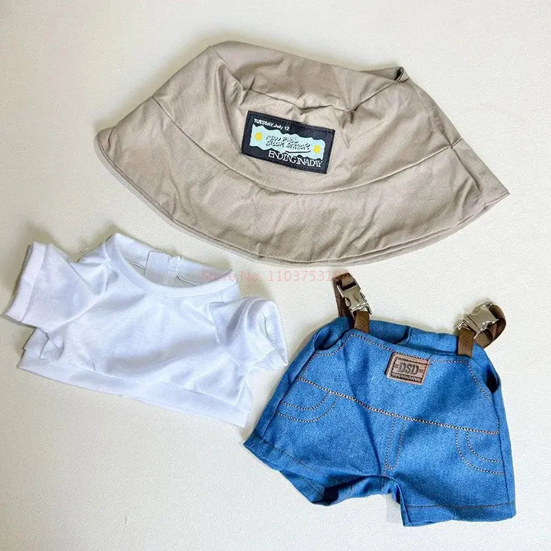 ☁️ Vêtements Labubu 38 cm – Ensemble Cloud | Tenue Artisanale en Flanelle Douce | Look Poétique & Confort Haut de Gamme SiriuS
