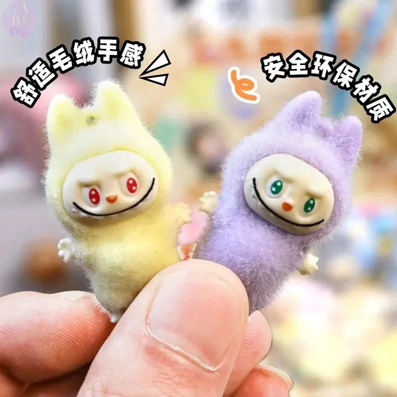 🎨 Labubu Cartoon Resin Plush Pendant – Accessoire Kawaii à Surprendre ! - SiriuS