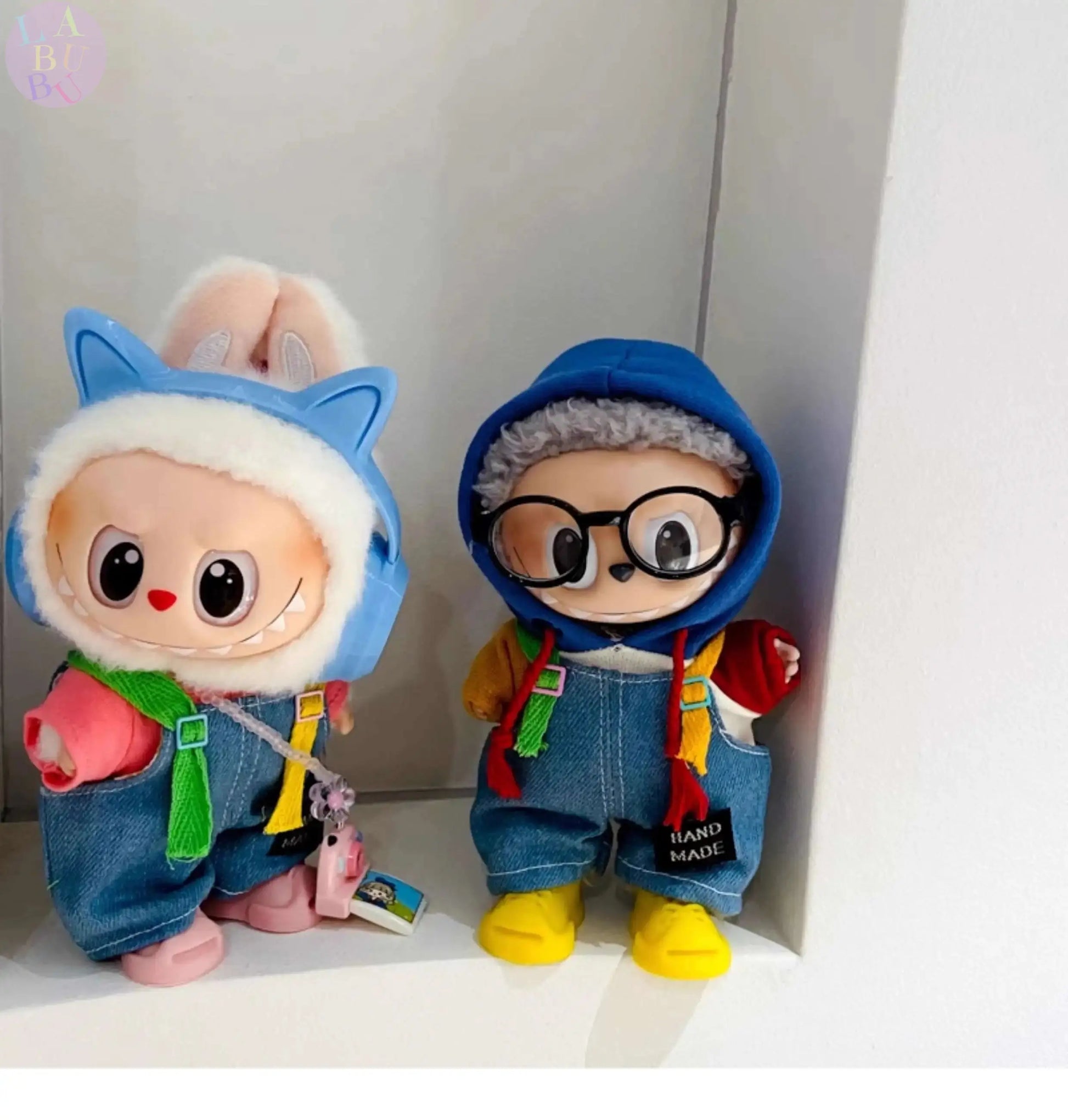 👖💙 Overalls en Denim pour Poupée Labubu – 17 cm de Style et d’Aventure ! - SiriuS