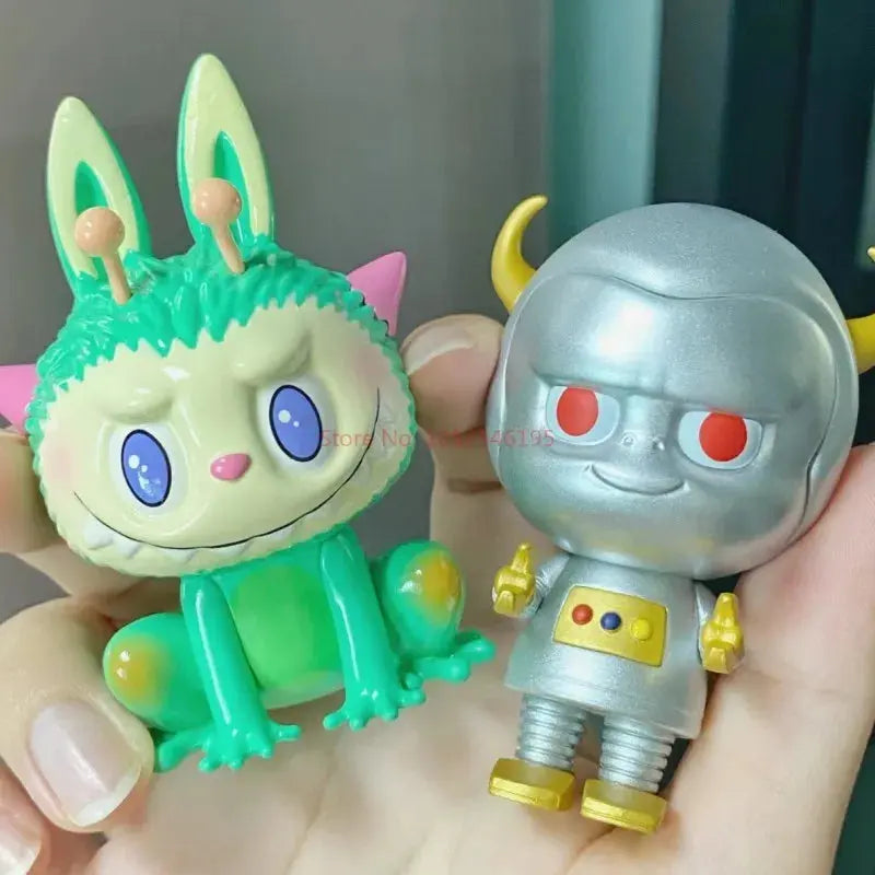 🚀 Labubu – Capitaine des Monstres de l’Espace – Figurine Anime POP MART SiriuS