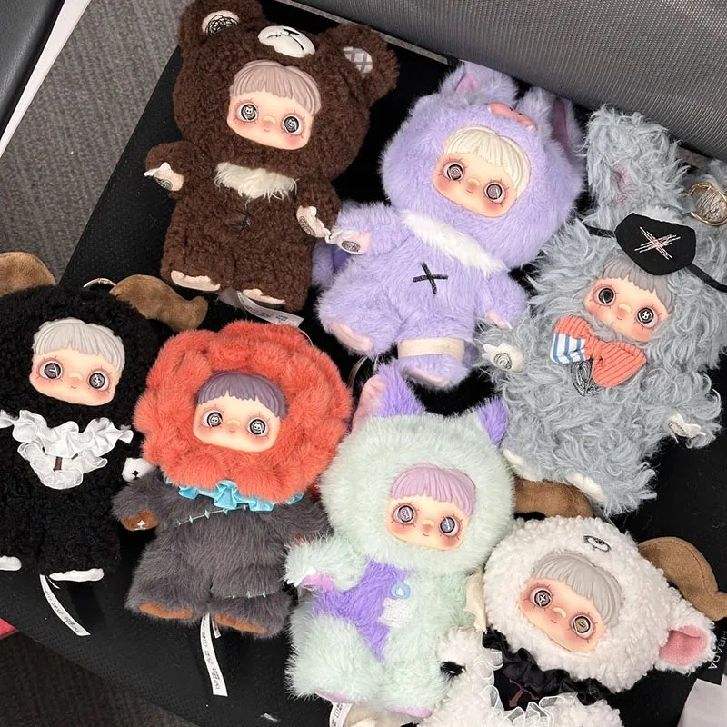 🌲 Peluche Kawaii Maymei V2 – Série Dark Forest | Décor de Bureau Mystérieux