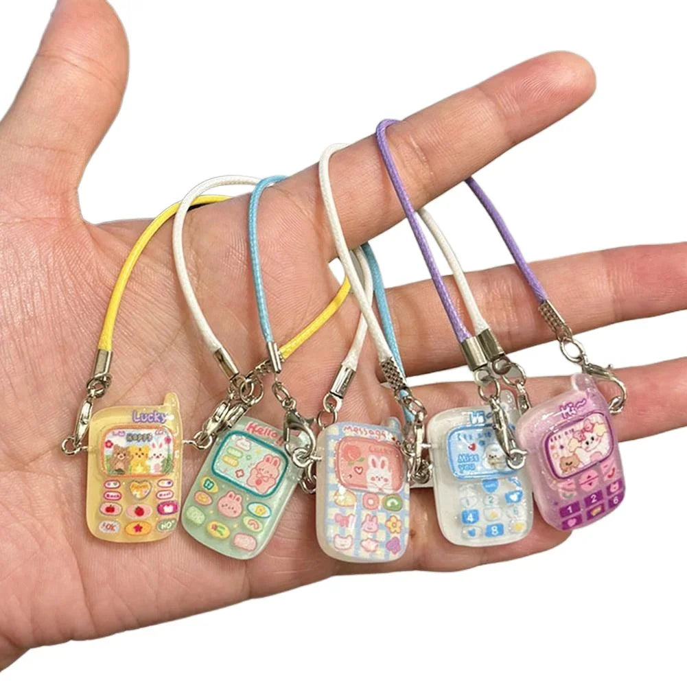 📱 Pendentif Mini Cartoon Labubu – L’accessoire qui fait toute la différence ! - SiriuS