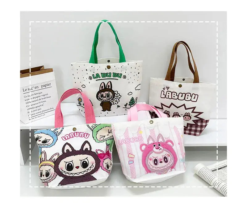 👜 Sac Tote en Toile Labubu – Le Cartoon Chic à Portée de Main SiriuS