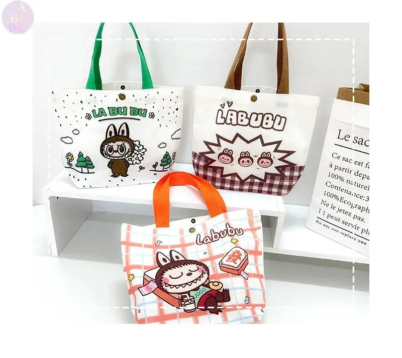 👜 Sac Tote en Toile Labubu – Le Cartoon Chic à Portée de Main SiriuS