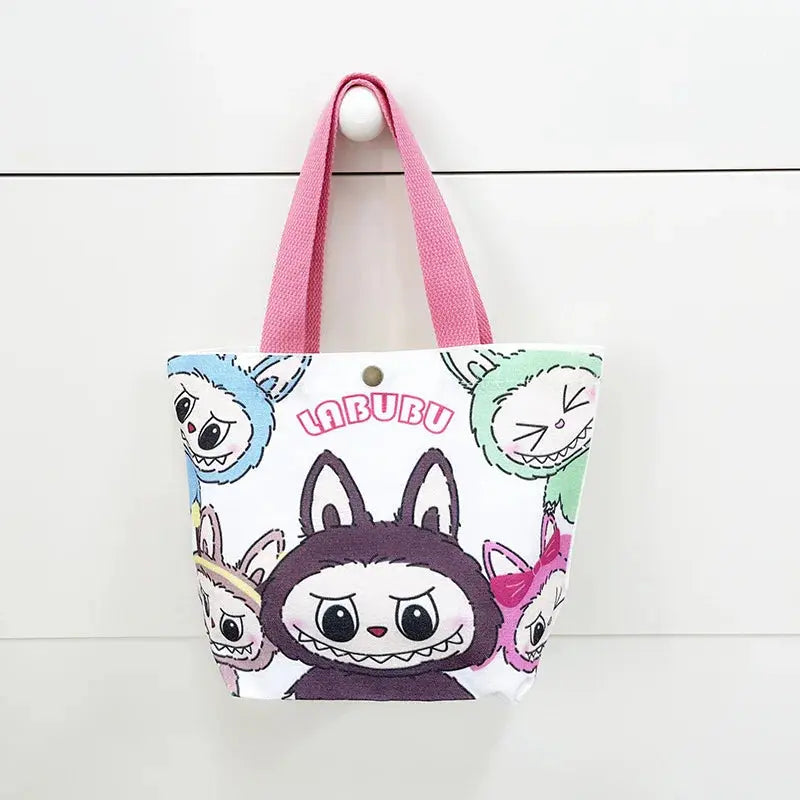 👜 Sac Tote en Toile Labubu – Le Cartoon Chic à Portée de Main SiriuS