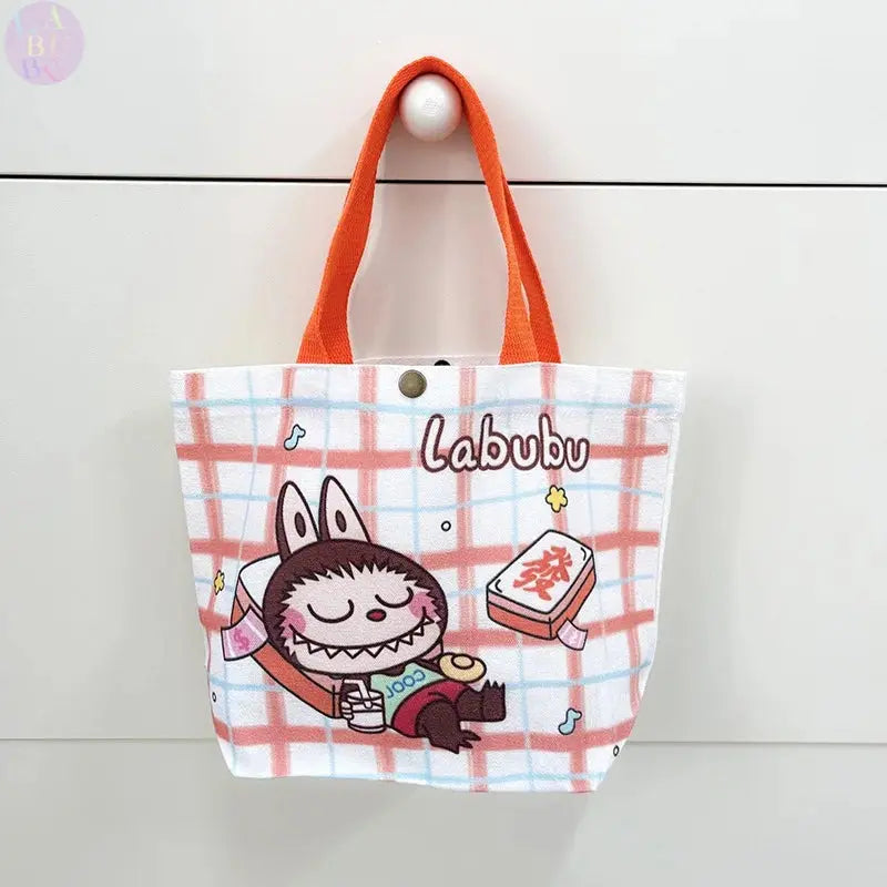👜 Sac Tote en Toile Labubu – Le Cartoon Chic à Portée de Main SiriuS