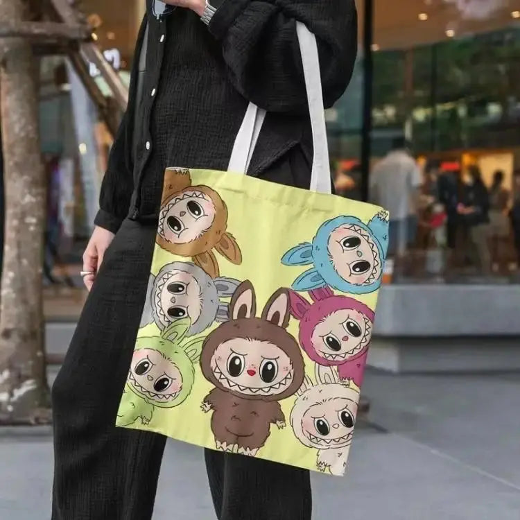 🧳 Sac en Toile Labubu – Motifs de Monstre, Grand Format, Grand Style ! SiriuS
