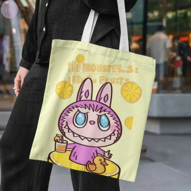 🧳 Sac en Toile Labubu – Motifs de Monstre, Grand Format, Grand Style ! SiriuS