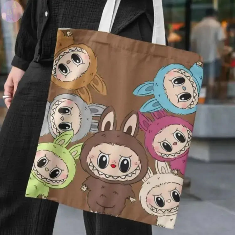 🧳 Sac en Toile Labubu – Motifs de Monstre, Grand Format, Grand Style ! SiriuS